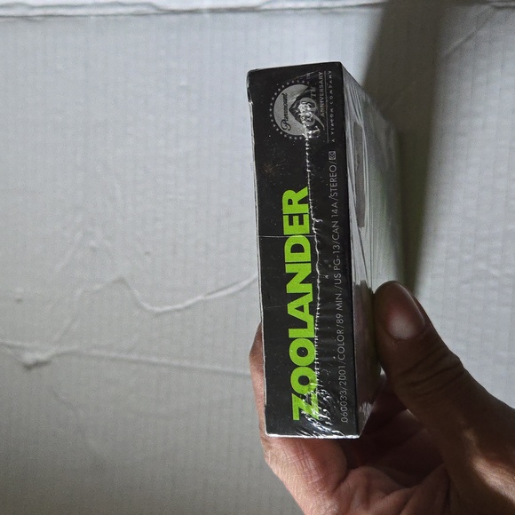 Zoolander (VHS, 2002, Special Edition) Factory Sealed - Picture 5 of 6